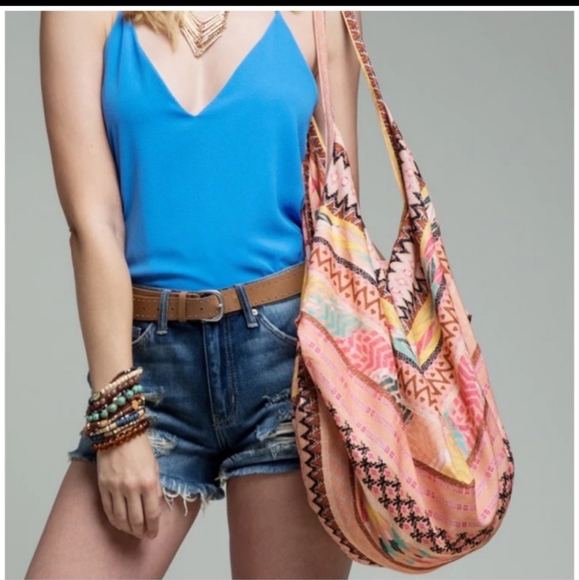New Aztec Ethic Designed Bohemian Bag - Picture 2 of 6